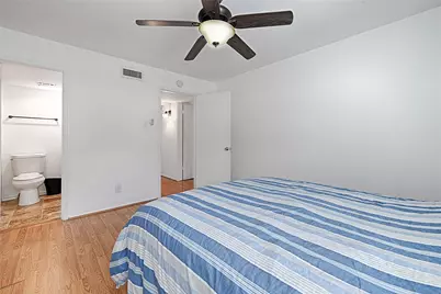 5808 Sandhurst Lane #B, Dallas, TX 75206 - Photo 16