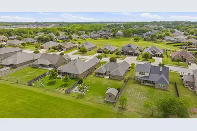 1021 Morningside Drive, Burleson, TX 76028 - Photo 36
