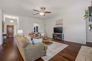 1021 Morningside Dr, Burleson, TX 76028 - Photo 6