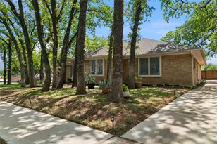 2024 Crooked, Arlington, TX 76006 - Photo 2