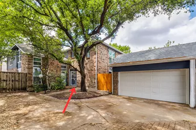 1417 McCoy Street, Dallas, TX 75204 - Photo 1