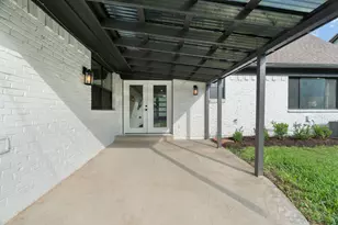 9342 Springwater Dr, Dallas, TX 75228 - Photo 32