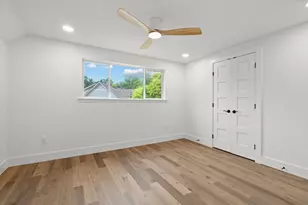 9342 Springwater Dr, Dallas, TX 75228 - Photo 30
