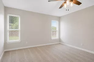 636 E Eubank St, Mabank, TX 75147 - Photo 12