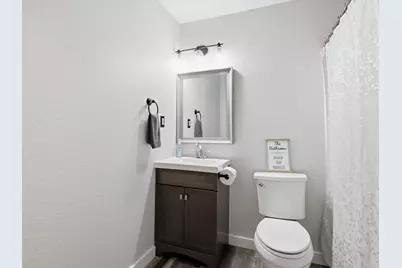 636 E Eubank Street, Mabank, TX 75147 - Photo 18