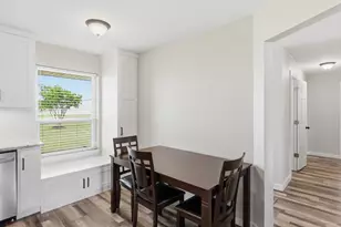 636 E Eubank St, Mabank, TX 75147 - Photo 10