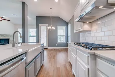 1117 9th Street, Argyle, TX 76226 - Photo 6