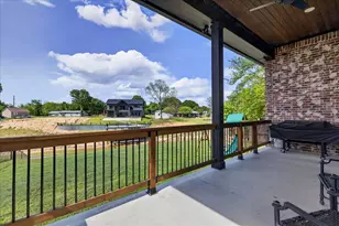 245 Autumn Wood Trail, Gun Barrel City, TX 75156 - Photo 30