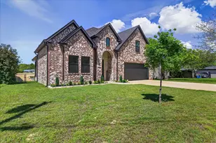 245 Autumn Wood Trail, Gun Barrel City, TX 75156 - Photo 2