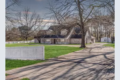 2607 Lonnie Lane, Texarkana, TX 75501 - Photo 2