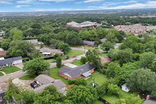 5621 Wedgworth Rd, Fort Worth, TX 76133 - Photo 8