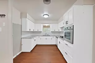 5621 Wedgworth Rd, Fort Worth, TX 76133 - Photo 20
