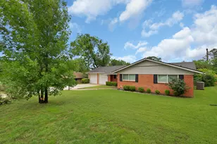 5621 Wedgworth Rd, Fort Worth, TX 76133 - Photo 4