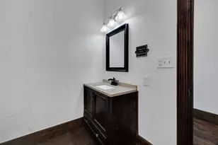 412 Royal St, Waxahachie, TX 75165 - Photo 14