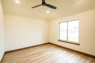 13545 Bonanza Cir, Cresson, TX 76035 - Photo 12