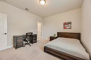 1753 Sir Dustin Ln, Carrollton, TX 75010 - Photo 36