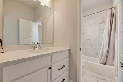 1753 Sir Dustin Lane, Carrollton, TX 75010 - Photo 30