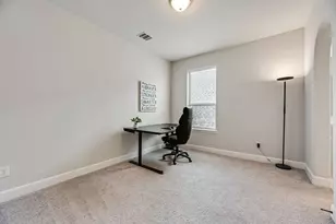 1753 Sir Dustin Ln, Carrollton, TX 75010 - Photo 28