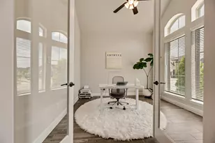 1753 Sir Dustin Ln, Carrollton, TX 75010 - Photo 6