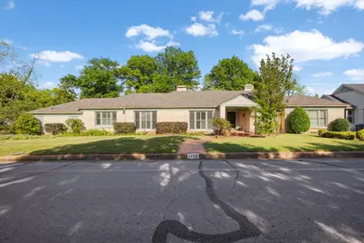 1420 S Donnybrook Avenue, Tyler, TX 75701 - Photo 2