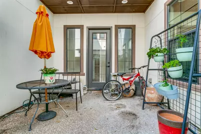 1132 Hemingway Lane, Irving, TX 75063 - Photo 30