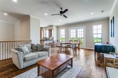 1132 Hemingway Lane, Irving, TX 75063 - Photo 14