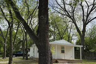 414 N N Ave F, Clifton, TX 76634 - Photo 6