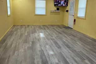 414 N N Ave F, Clifton, TX 76634 - Photo 8