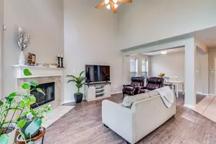 330 Kirby Dr, Argyle, TX 76226 - Photo 4