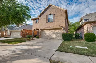 330 Kirby Dr, Argyle, TX 76226 - Photo 2