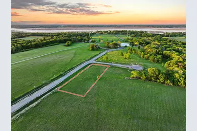 210 Diamond Point, Dodd City, TX 75438 - Photo 12