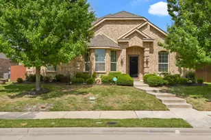 1296 Crescent Cove Dr, Rockwall, TX 75087 - Photo 2