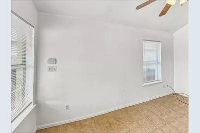 3108 Lincoln Avenue #102, Fort Worth, TX 76106 - Photo 1