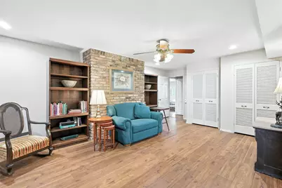 4165 Shady Valley Drive, Arlington, TX 76013 - Photo 22