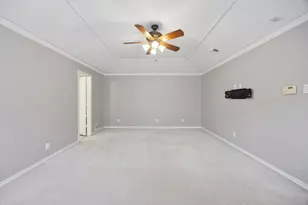 7010 Claybrook Dr, Dallas, TX 75231 - Photo 16