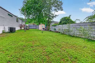 21760 Shady Trail Rd, Chandler, TX 75758 - Photo 16