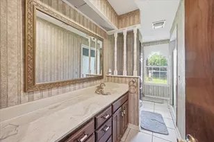 1509 Schumac Ln, Bedford, TX 76022 - Photo 22