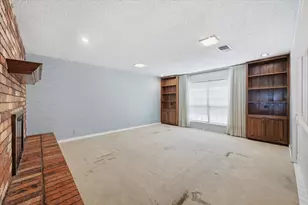 1509 Schumac Ln, Bedford, TX 76022 - Photo 8