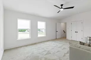 711 Hummingbird Ln, Justin, TX 76247 - Photo 30
