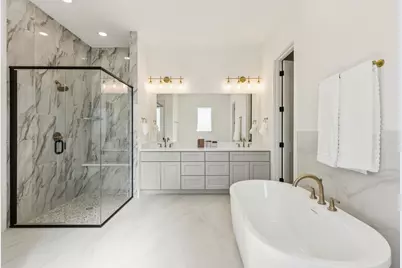 711 Hummingbird Lane, Justin, TX 76247 - Photo 18