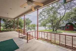 491 Cozy Cove Ct, Chico, TX 76431 - Photo 2