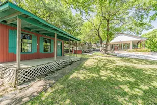 491 Cozy Cove Ct, Chico, TX 76431 - Photo 14