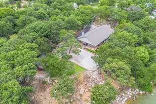 491 Cozy Cove Ct, Chico, TX 76431 - Photo 4