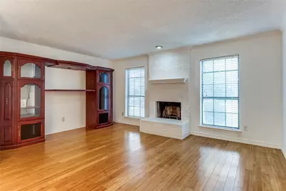 2414 Cordoba Drive, Carrollton, TX 75006 - Photo 4