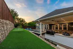 950 Mistletoe Dr, Lantana, TX 76226 - Photo 38