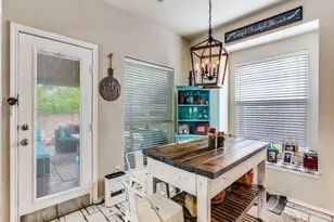 6811 Shore Breeze Ct, Arlington, TX 76016 - Photo 10