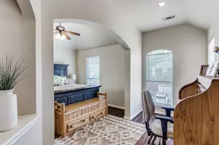 6811 Shore Breeze Ct, Arlington, TX 76016 - Photo 12