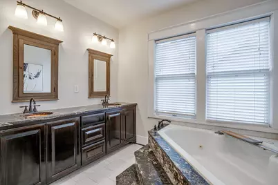 2309 Mistletoe Avenue, Fort Worth, TX 76110 - Photo 22