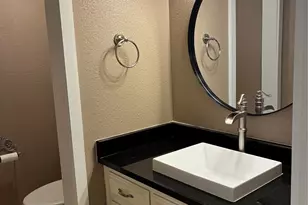 3125 Golden Oak Ct, Farmers Branch, TX 75234 - Photo 8