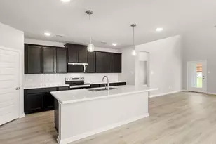 1720 Edgeway Dr, Aubrey, TX 76227 - Photo 4